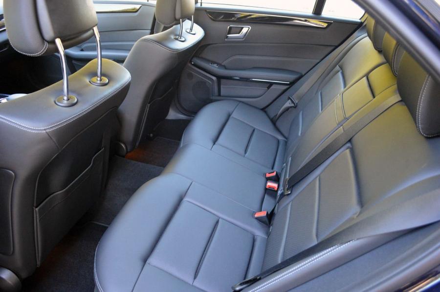  Mercedes-Benz E350 4Matic Sedan 2014 года  (фото 18 из 40)
